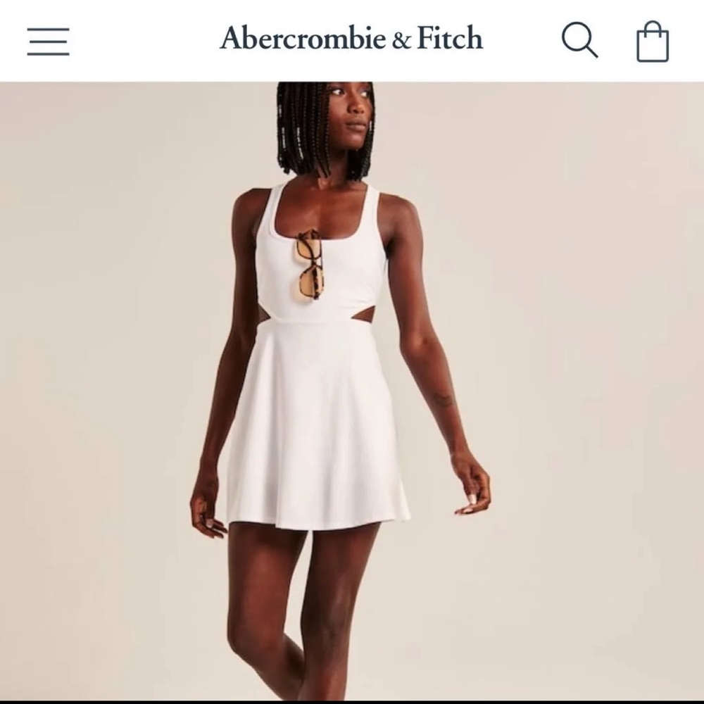 Abercrombie & Fitch side cutout Traveler dress